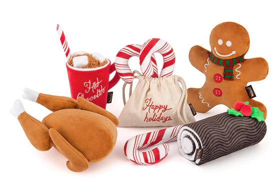 P.L.A.Y. Holiday Classics Plush Set